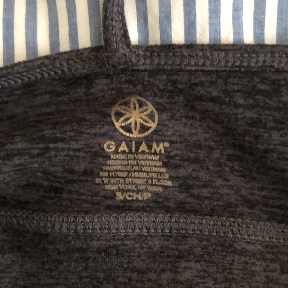 Sports bra bundle- Joy Lab and Gaiam - Picture 7 of 7